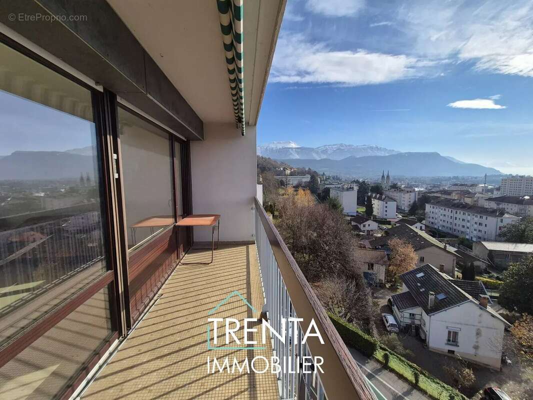 Appartement à VOIRON