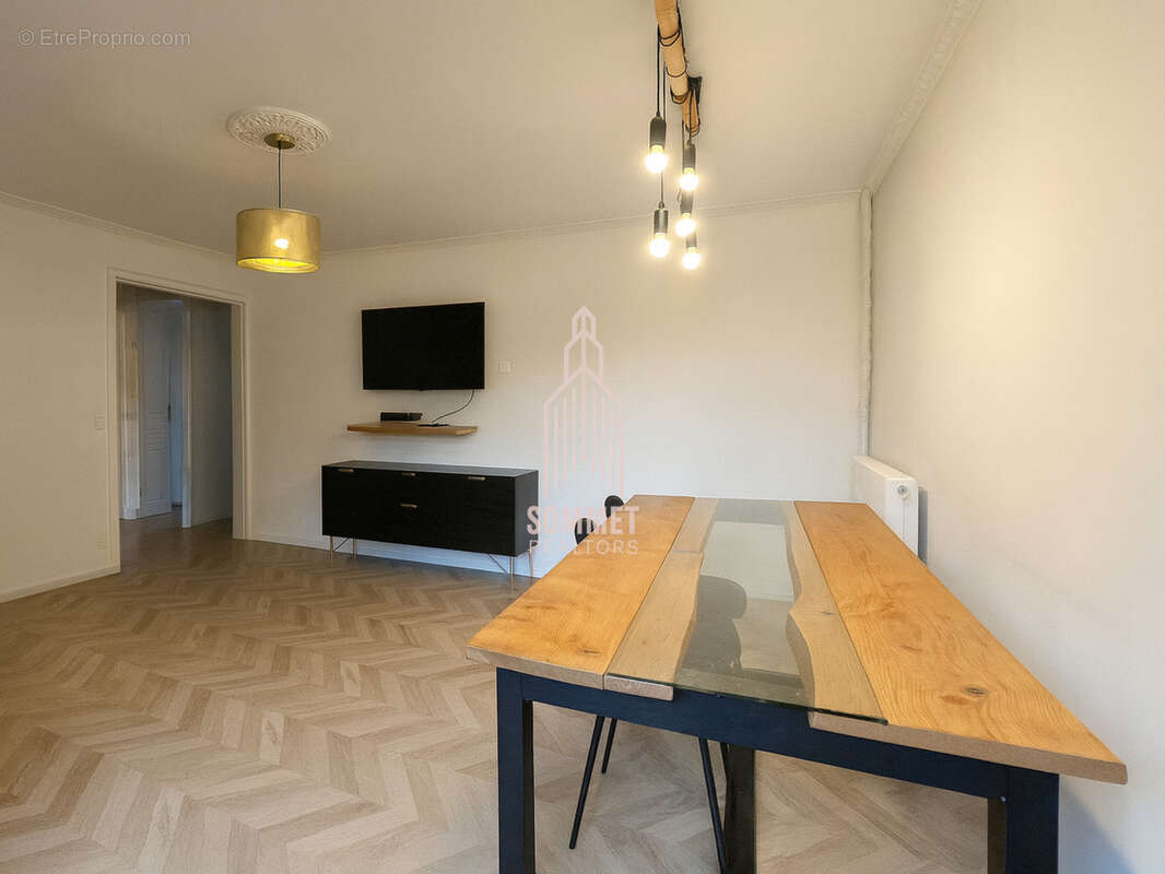 Appartement à SAINT-MAURICE