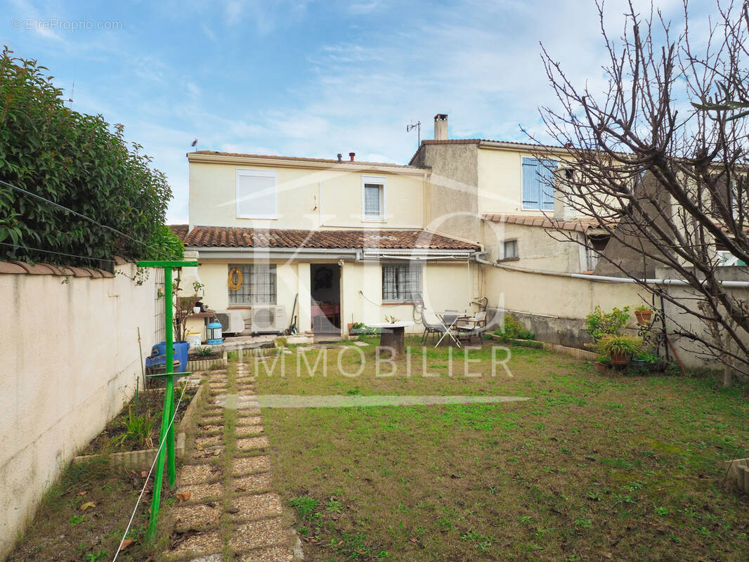 Maison à CARCASSONNE