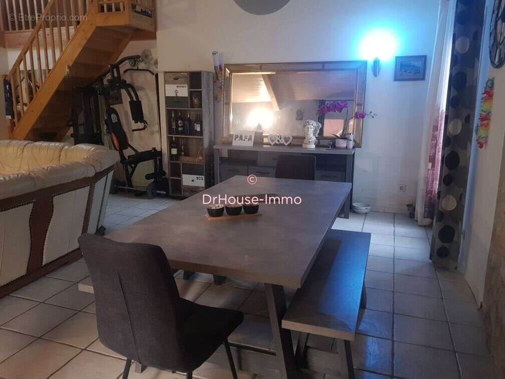 Maison à SAINTE-BAZEILLE