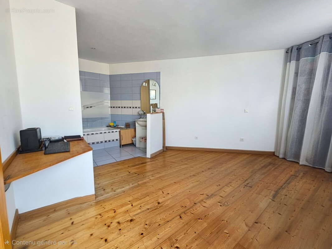 Maison à AIGREFEUILLE-D'AUNIS