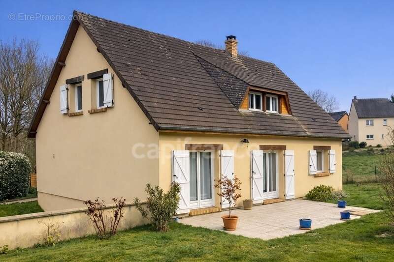 Maison à SAINT-JUST