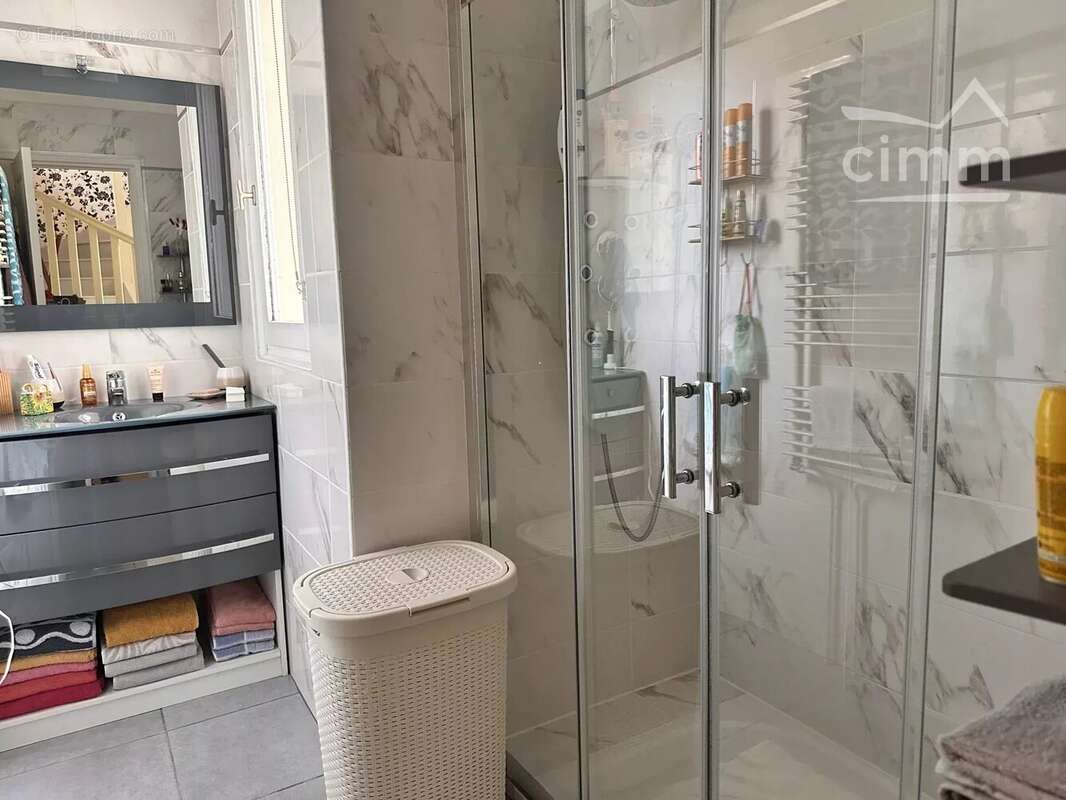 Maison à CONGIS-SUR-THEROUANNE