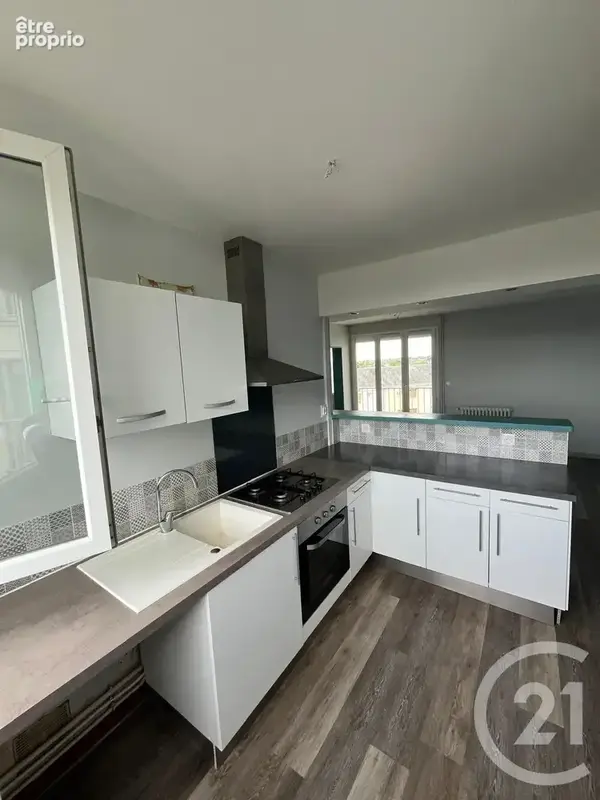 Appartement 3 pièces 67 m² à vendre à Chateaudun (28200) - photo 3