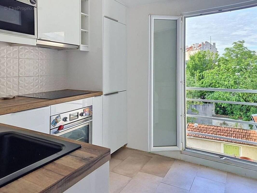 Photo 1 - Appartement à SAINT-MAUR-DES-FOSSES