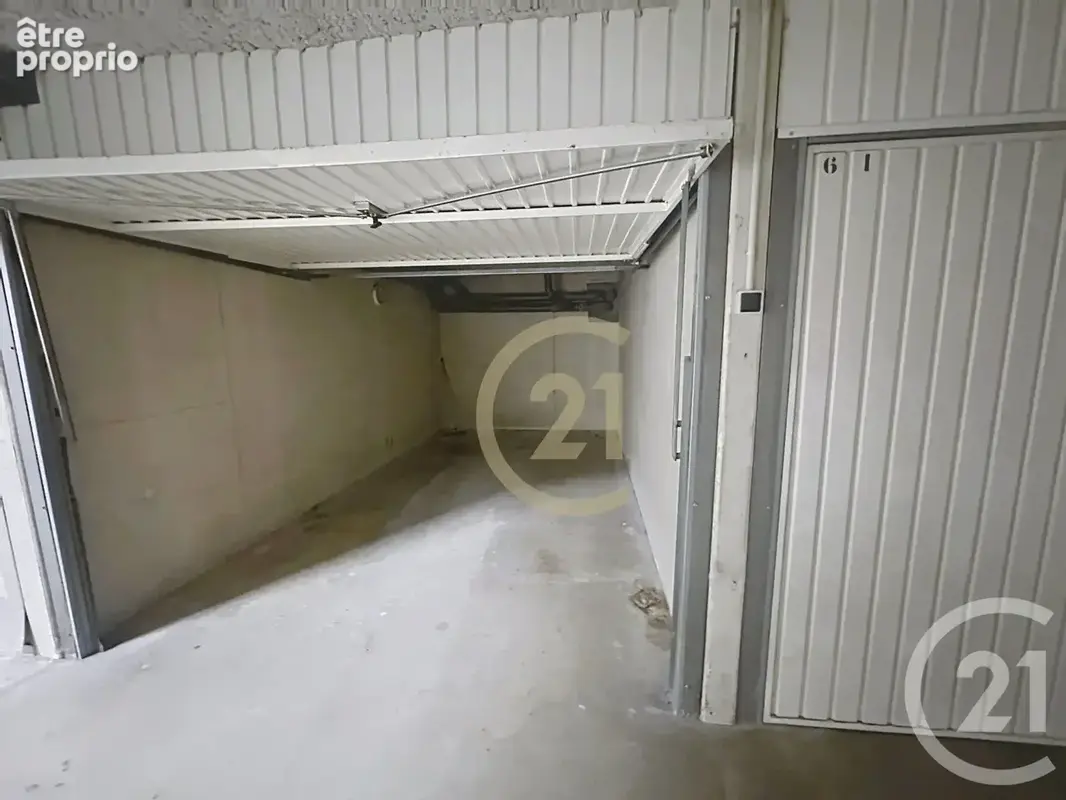 Appartement 70 m² à Uzes  - photo 10