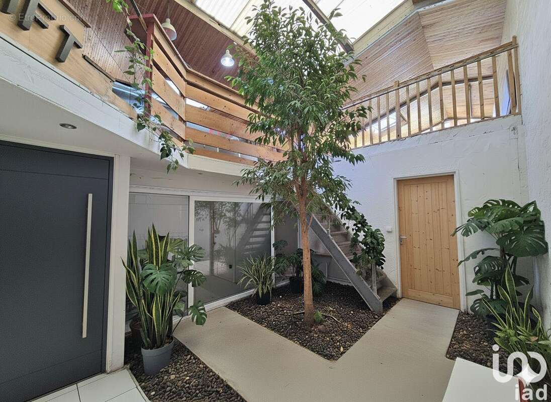 Photo 4 - Commerce à VILLENEUVE-SAINT-GEORGES