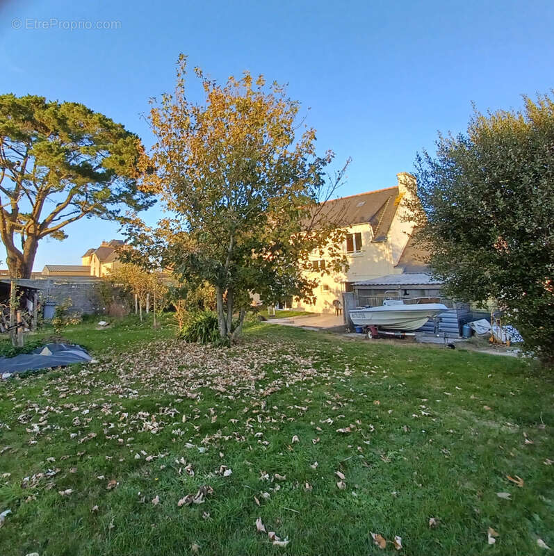 Maison à SAINT-POL-DE-LEON