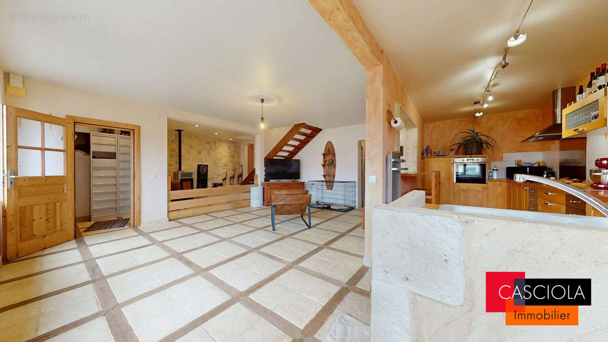 Maison à LORRY-MARDIGNY