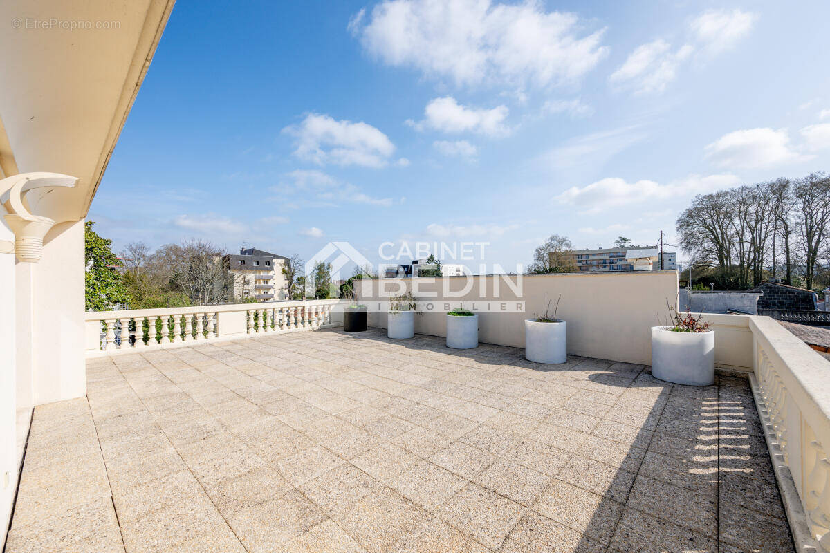 Appartement à LE BOUSCAT