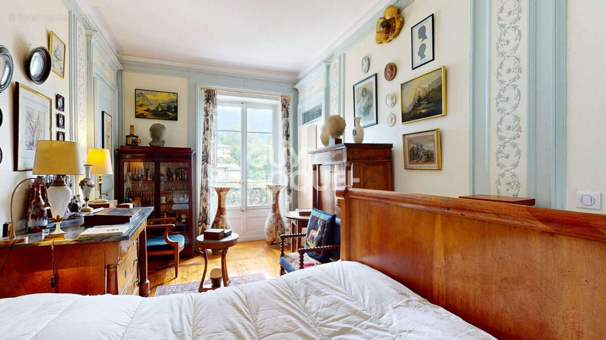 Appartement à AIX-LES-BAINS