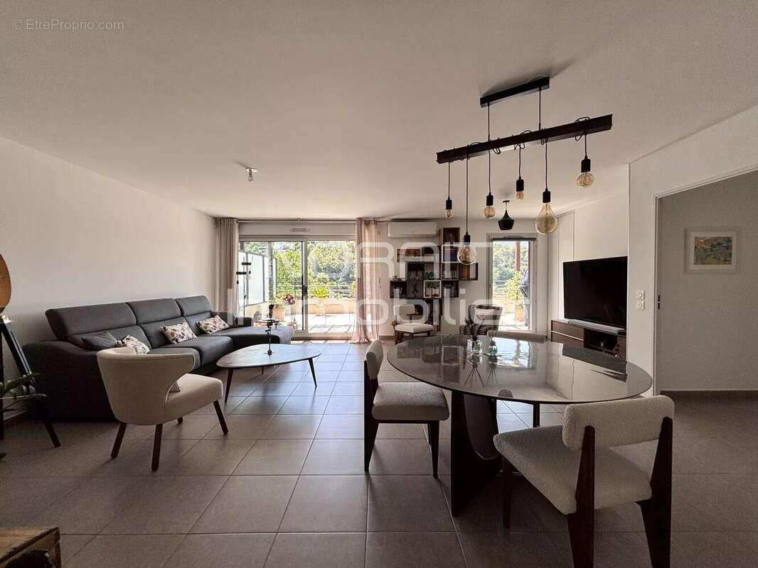 Appartement à DRAP