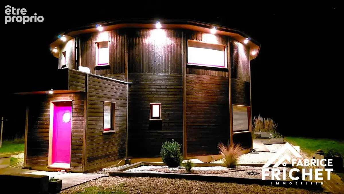 Maison 213 m² à Pacy-Sur-Eure  - photo 2
