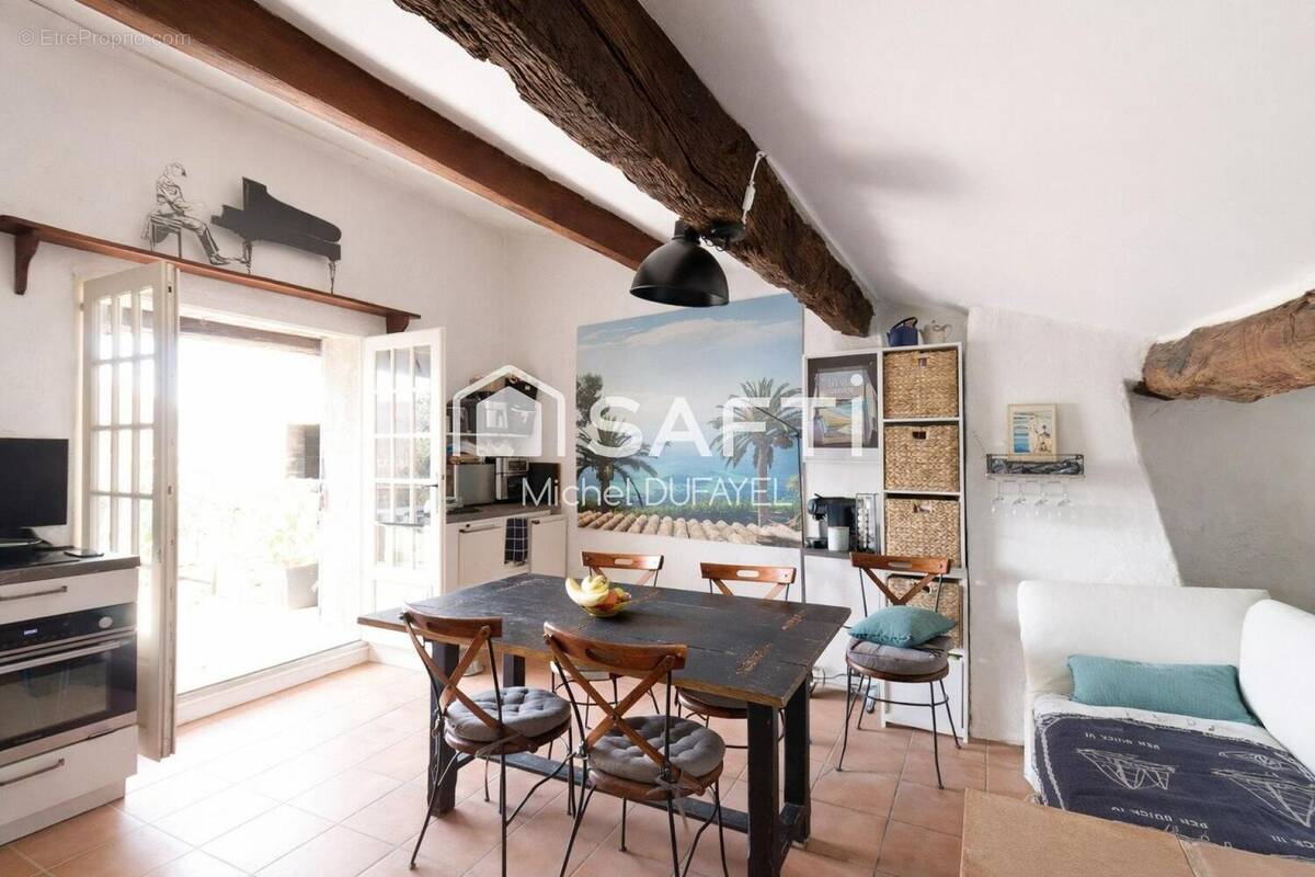 Photo 1 - Maison à BAGNOLS-EN-FORET