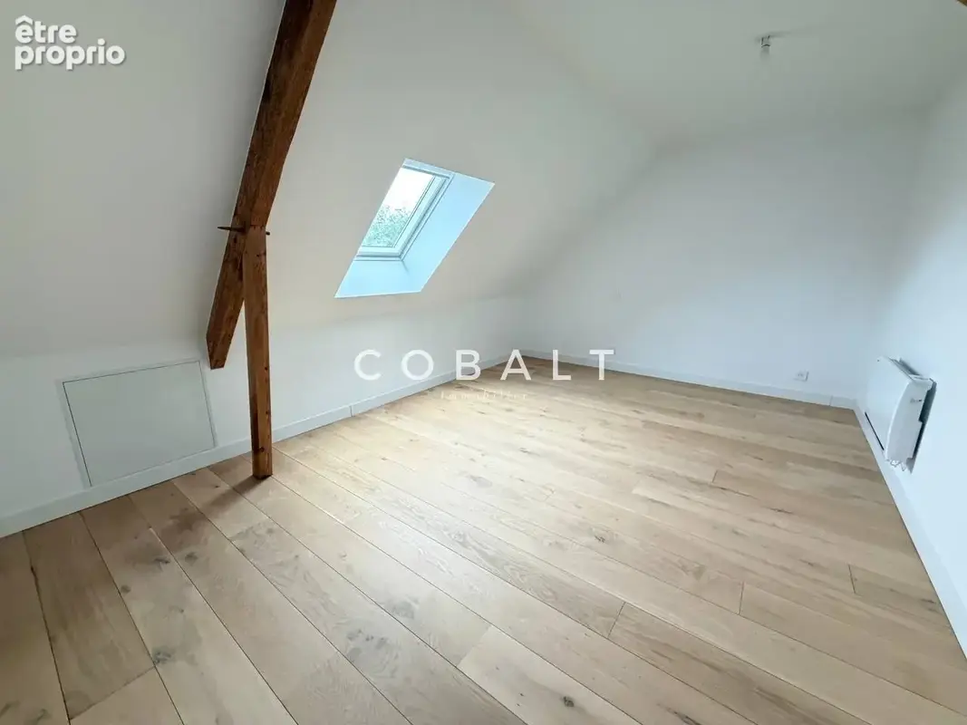 Maison familiale rénovée aux volumes généreux dans un cadre paisible. - photo 19