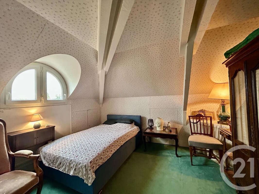 Maison à SAMOIS-SUR-SEINE