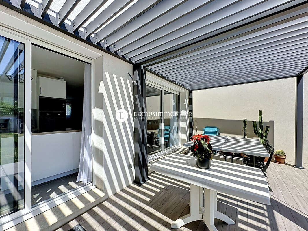 Maison à MORIERES-LES-AVIGNON