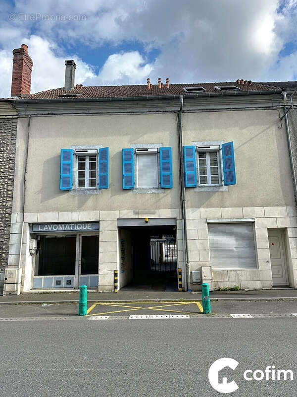 Commerce à SEMEAC