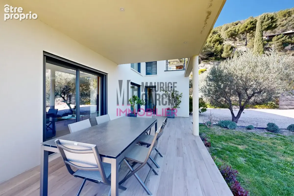 Maison 6 pièces 180 m² à vendre à Beaumes-De-Venise (84190) - photo 8