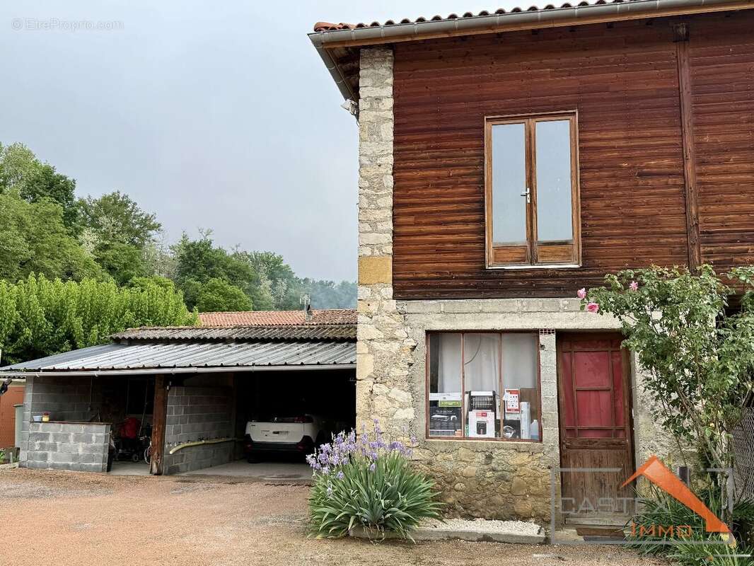 Maison à SALIES-DU-SALAT
