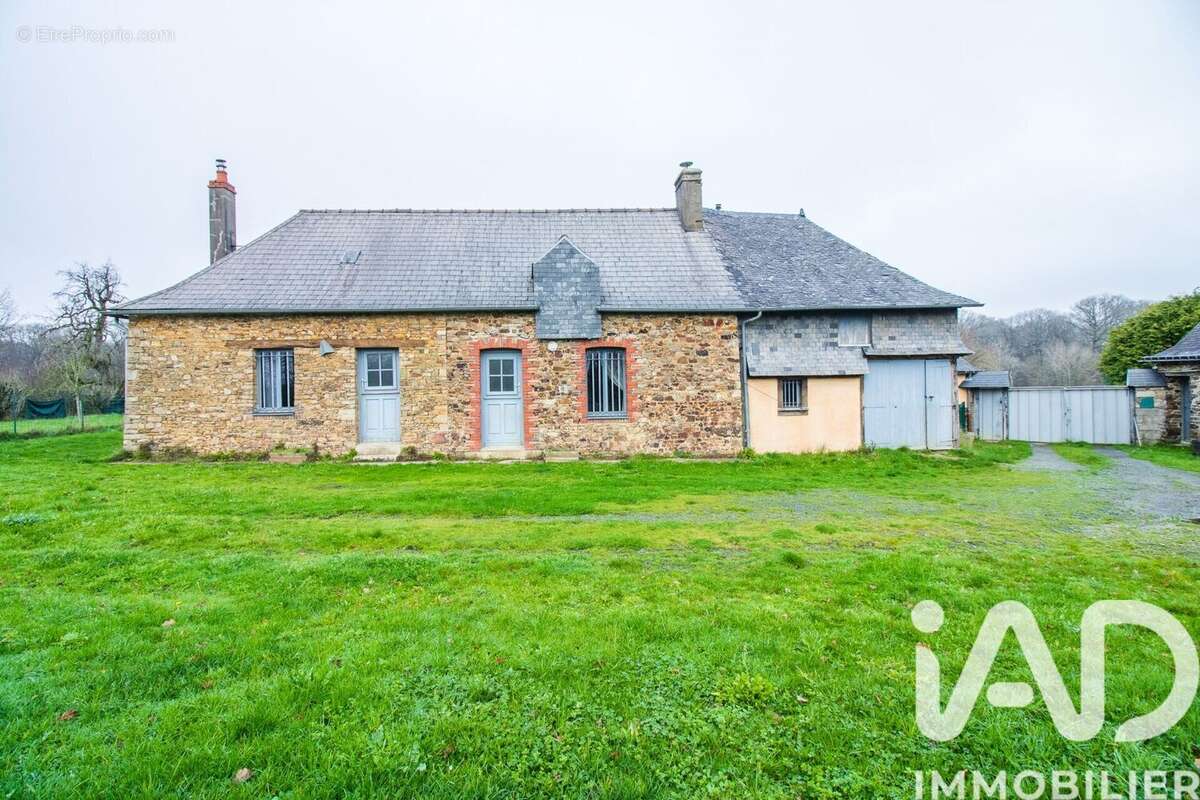 Photo 2 - Maison à RANNEE