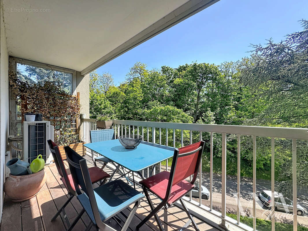 Appartement à CALUIRE-ET-CUIRE