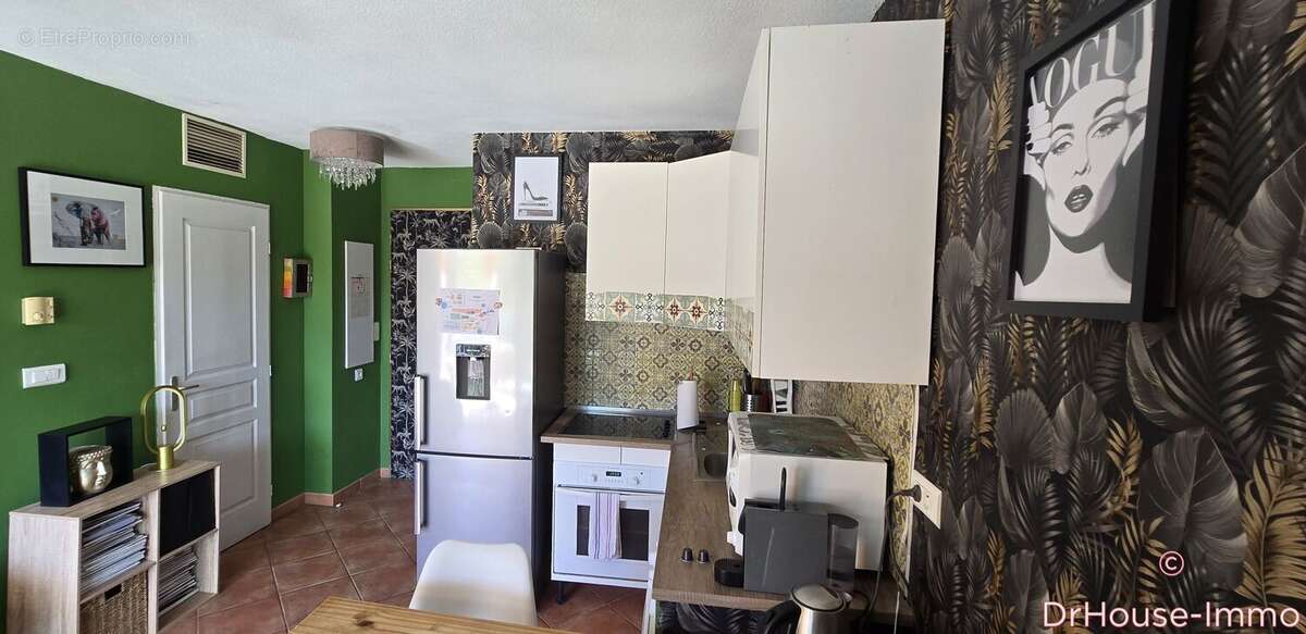 Appartement 23 m² à Greoux-Les-Bains  - photo 3