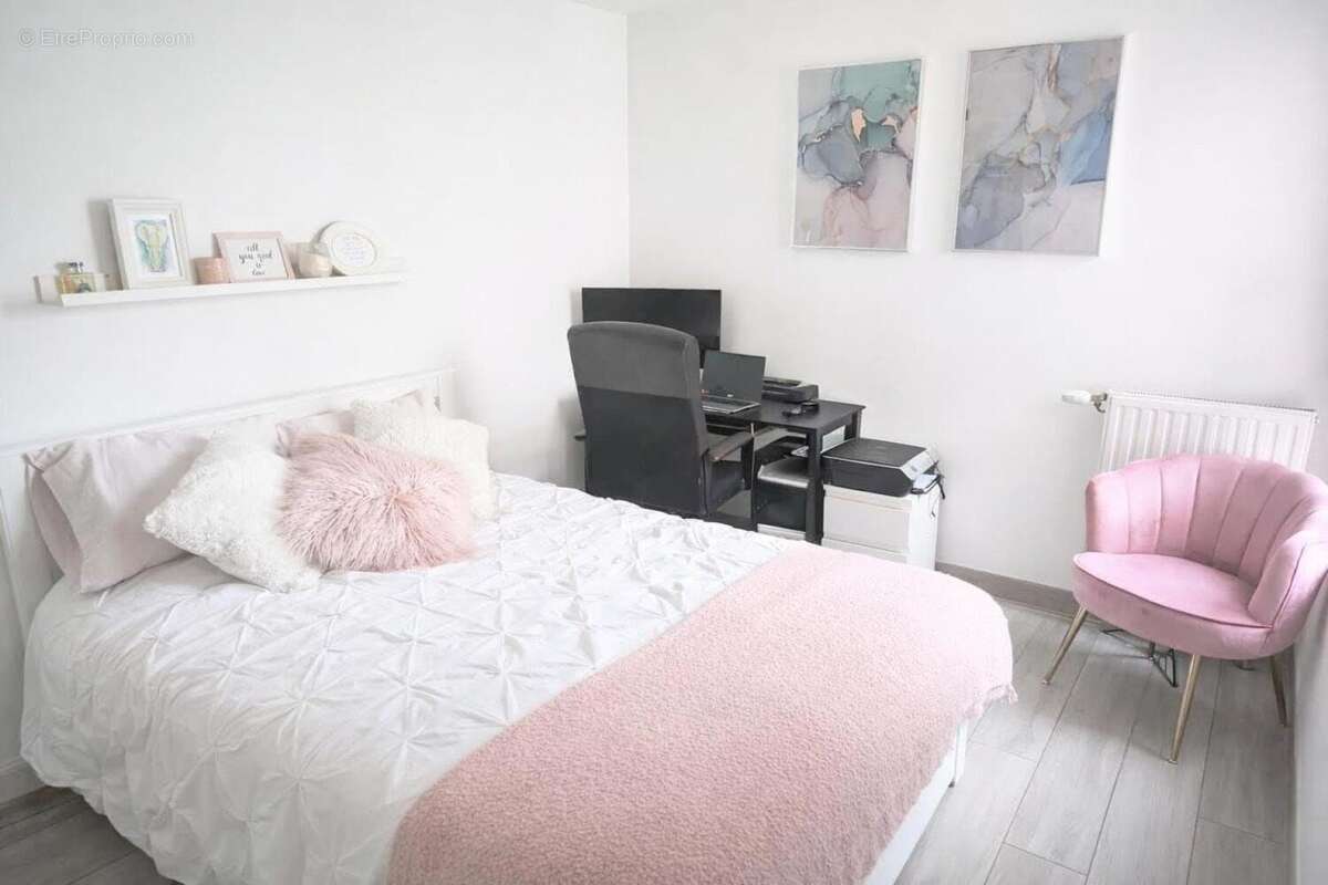 Appartement 87 m² à Neuilly-Sur-Marne  - photo 8