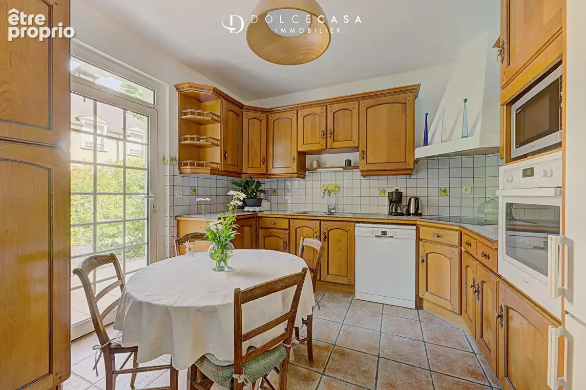 Maison de caractère au Parc du Perreux Sur Marne,  9 pièces 236m2 - photo 13