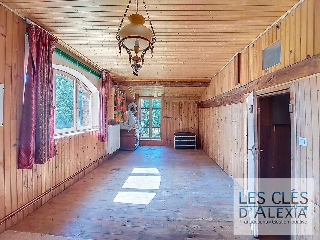 Maison à LES COTES-D'AREY