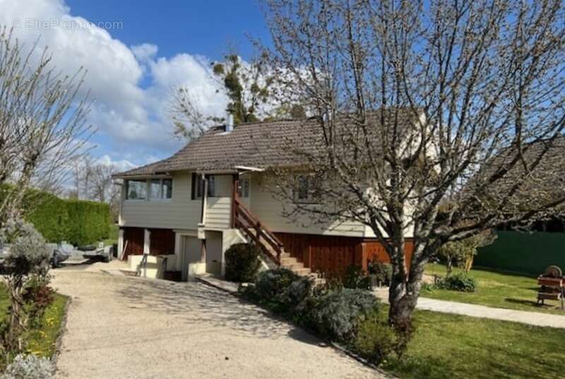 Maison à PONTAILLER-SUR-SAONE