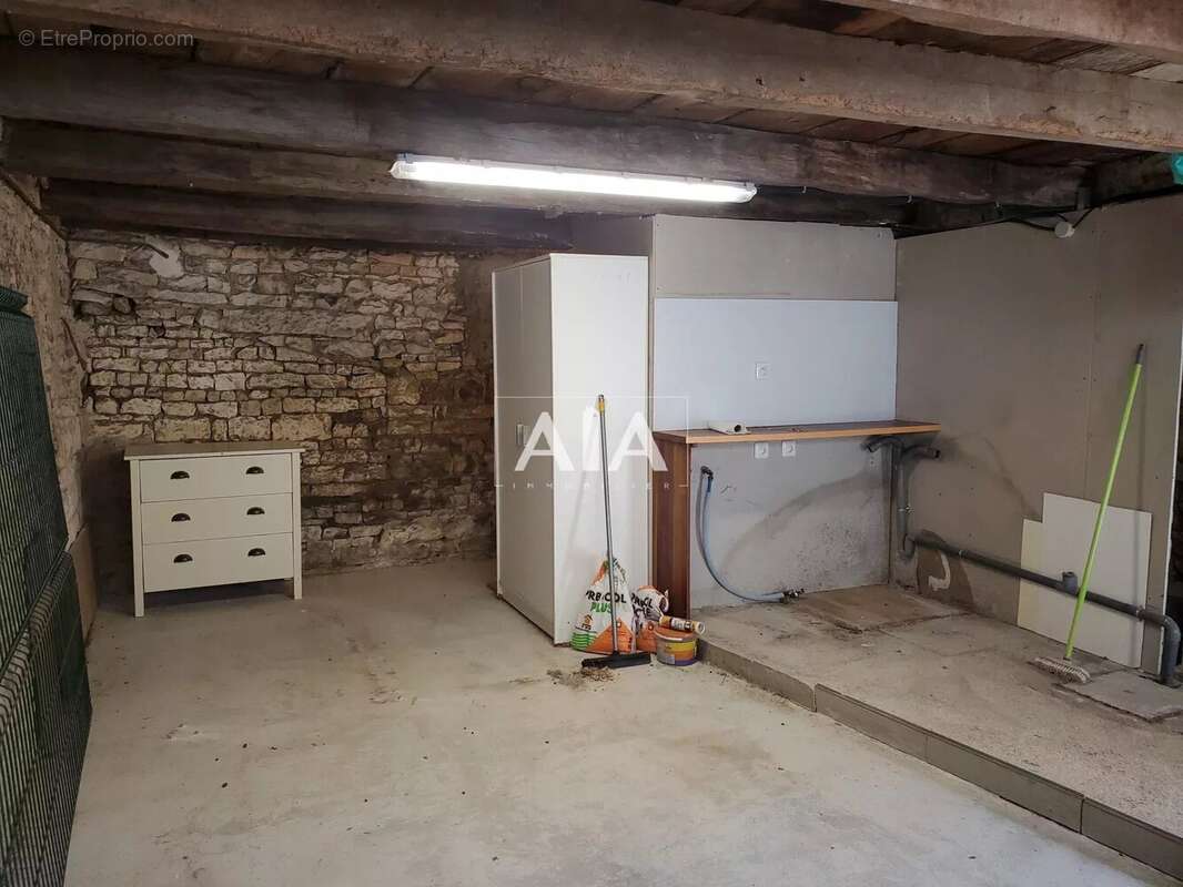 Maison à CHAMPAGNE-MOUTON