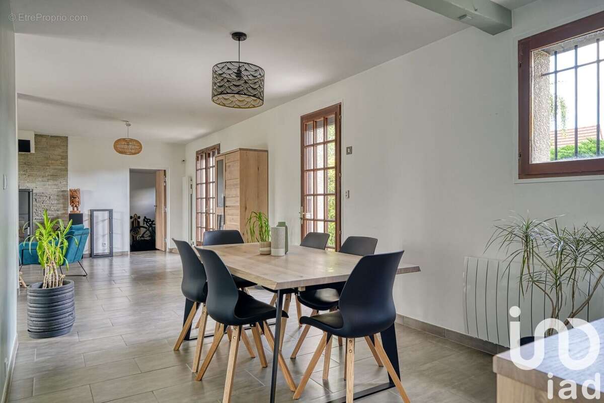 Photo 5 - Maison à LIMOURS