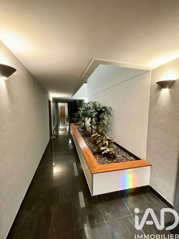 Photo 9 - Appartement à SAINTE-GENEVIEVE-DES-BOIS