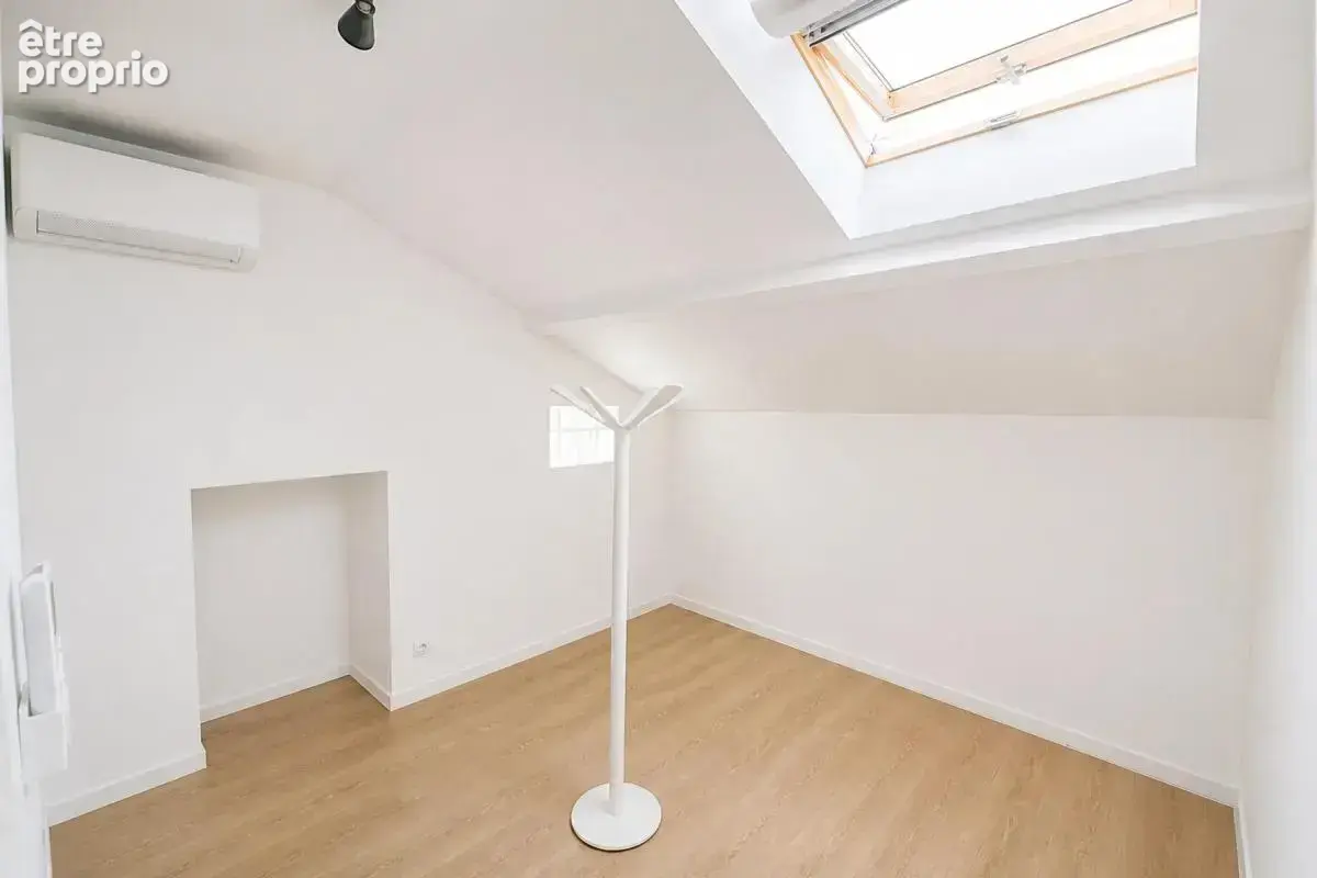 Maison en copropriété de 5 pièces de 85 m² à Mantes-la-Ville - photo 9