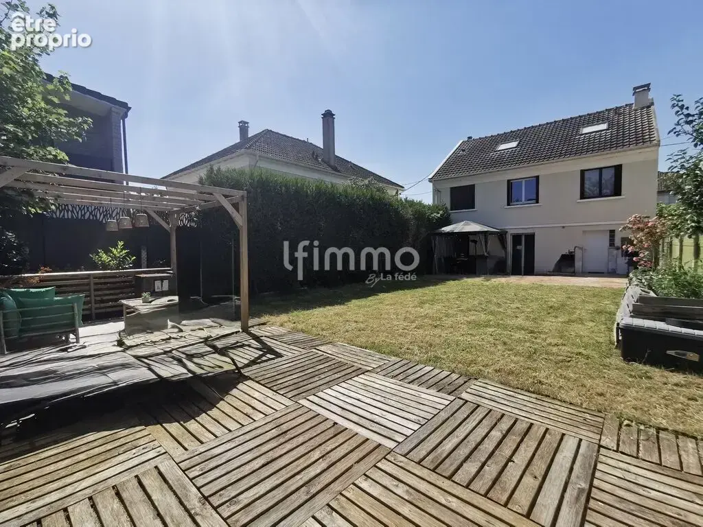 Maison à CHAMPIGNY-SUR-MARNE