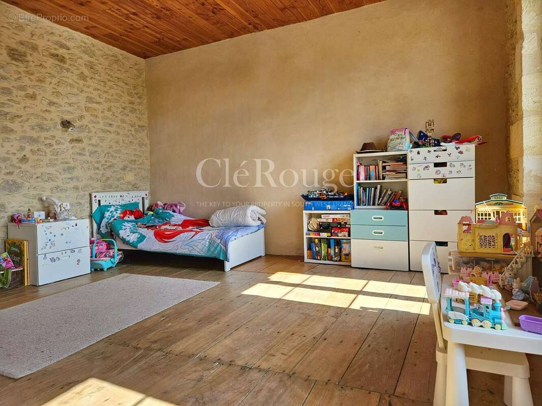 Maison à SAUVETERRE-DE-GUYENNE