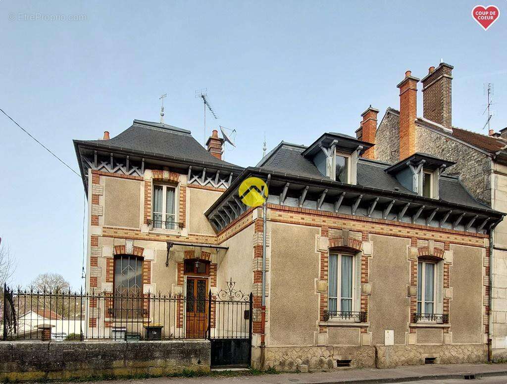 Maison à TONNERRE