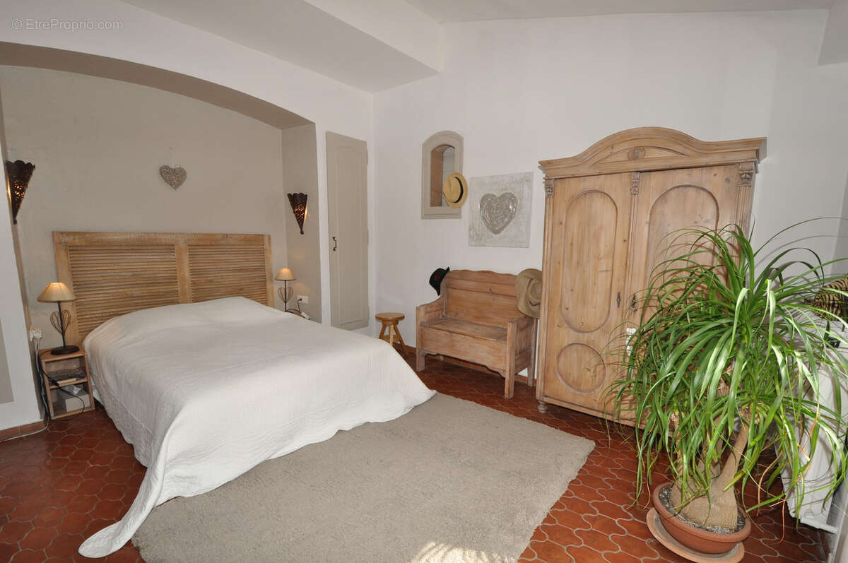 Maison à MOUGINS