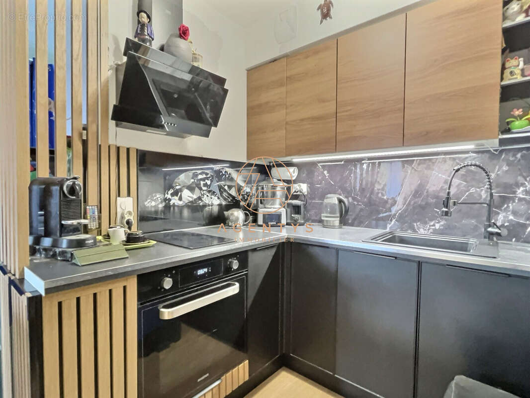 Appartement à CHENNEVIERES-SUR-MARNE