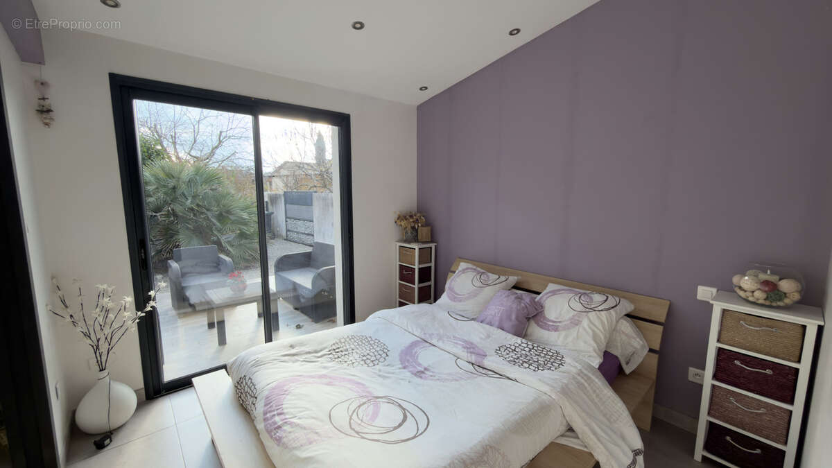 Appartement à CHABEUIL