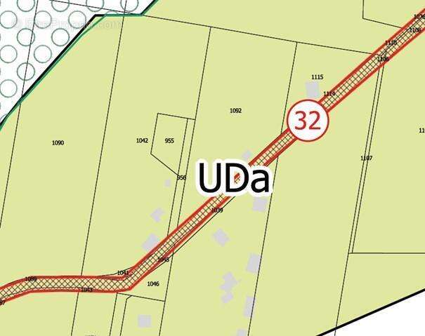 Terrain à REMIRE-MONTJOLY