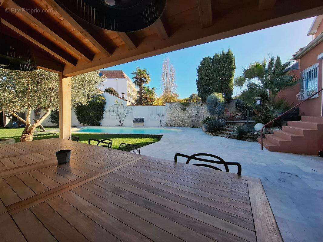 Maison à LA ROCHELLE