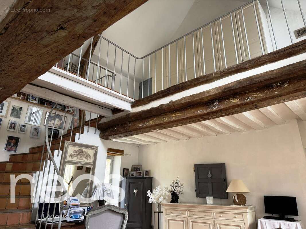 Maison à CHATEAU-SUR-EPTE