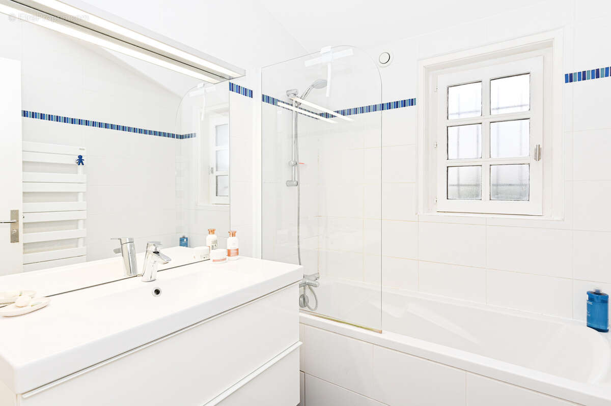 Maison à COMMUNAY