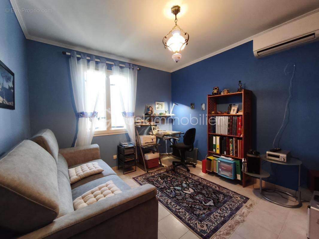 Maison à VILLENEUVE