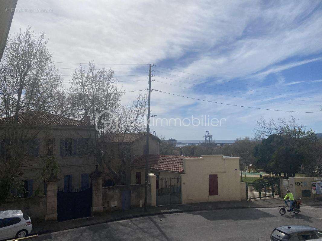 Appartement à MARSEILLE-16E