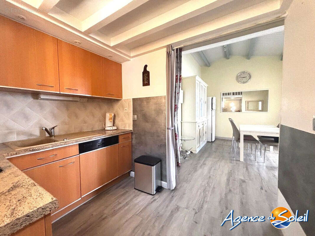 Appartement 56 m² à Agde  - photo 8
