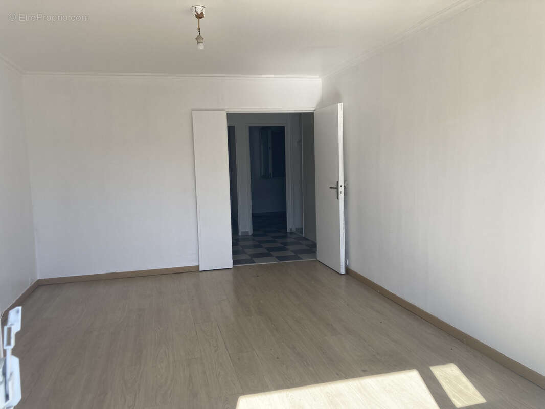 Appartement à GARGES-LES-GONESSE