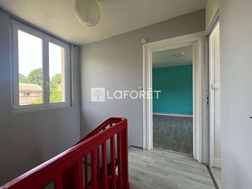 Charmante maison 2 chambres avec jardin et double garage SAINT AUBIN EPINAY - photo 3